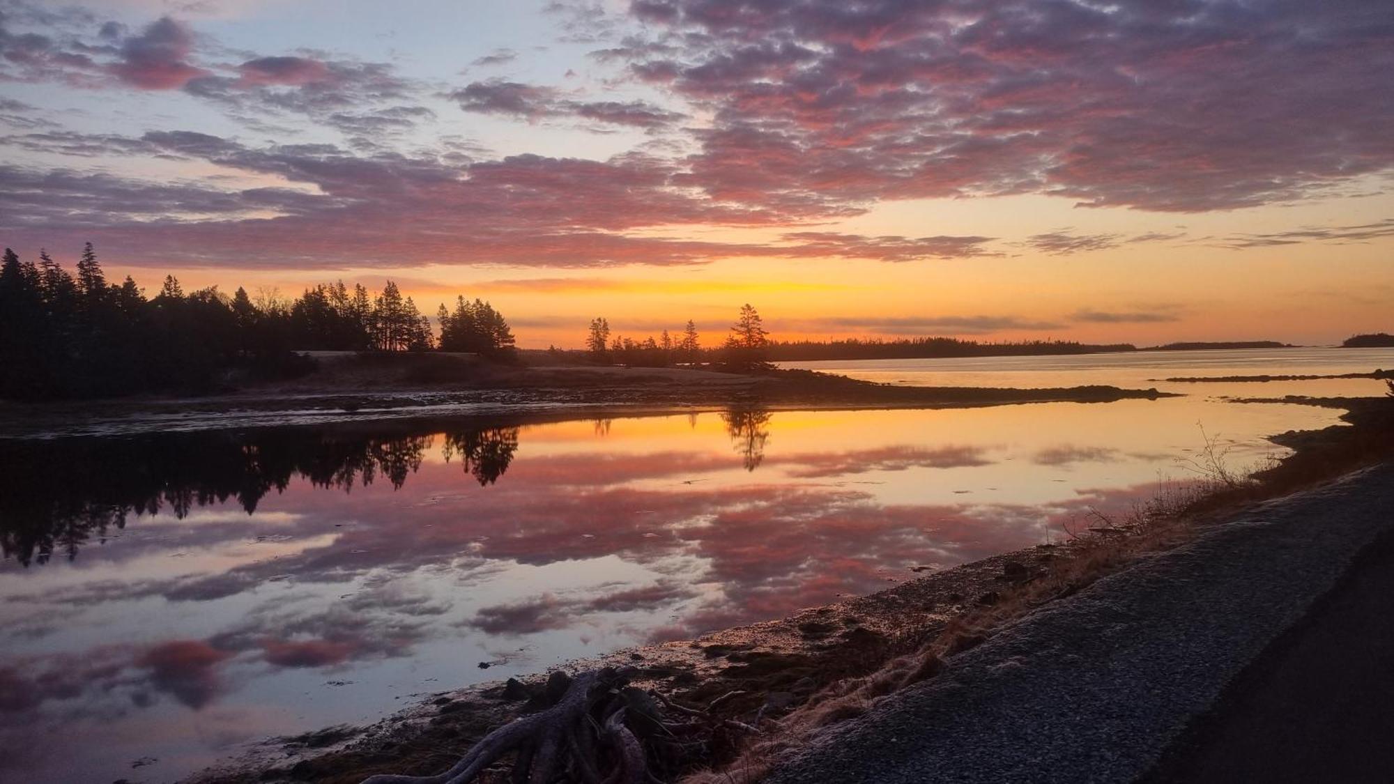 Oceanfront Apartments Port Dufferin Extérieur photo